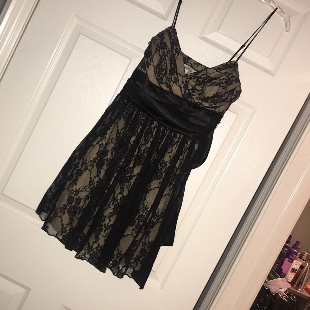 Black lace dress